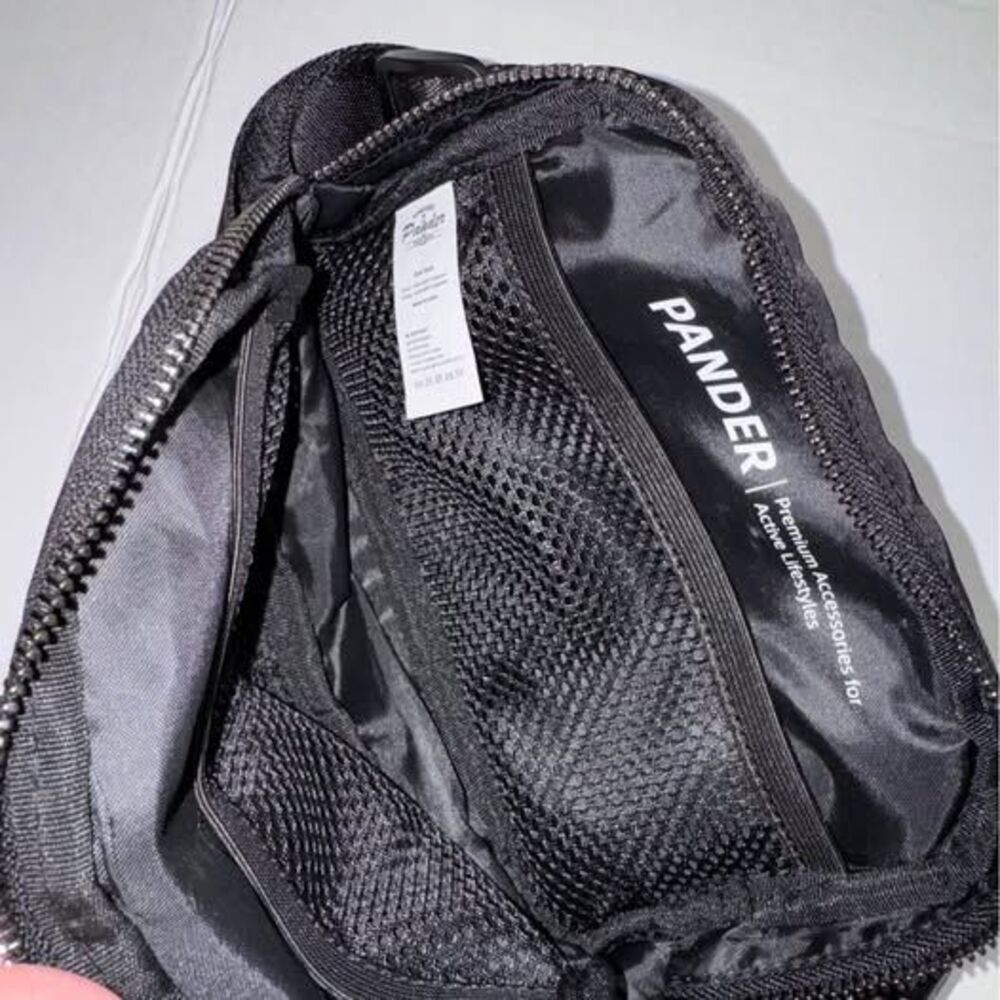 Pander Louisiana Ragin' Cajuns Belt Bag Black Nylon Waist Pack Crossbody Bag - Picture 3 of 3